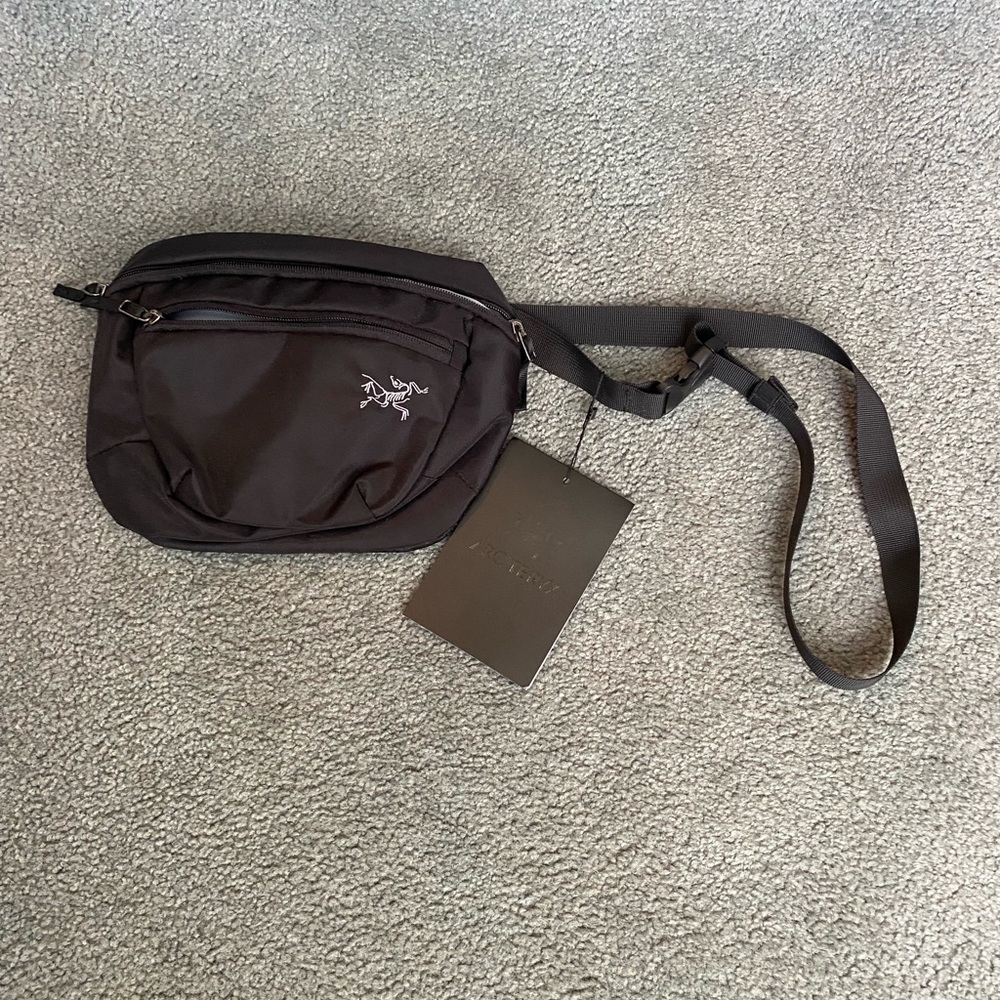 NWT Arc'teryx Mantis 2 Waist Bag